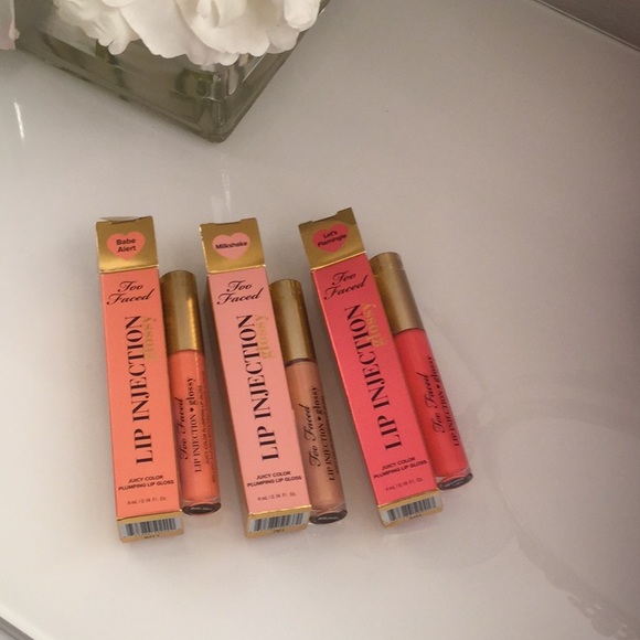 Too Faced Lip Injection Lip Gloss - Picture 4 of 4